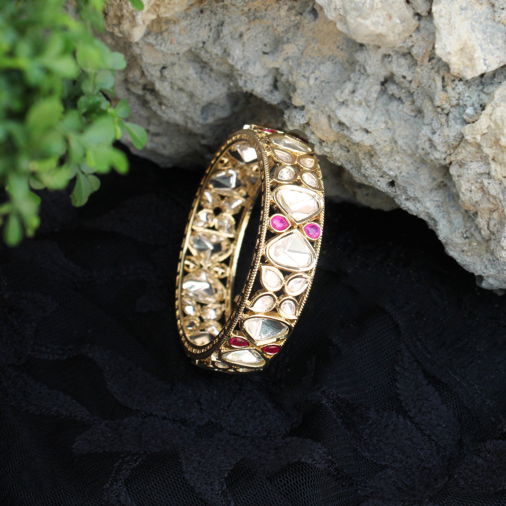 Women's Golden Brass Openable Bangles