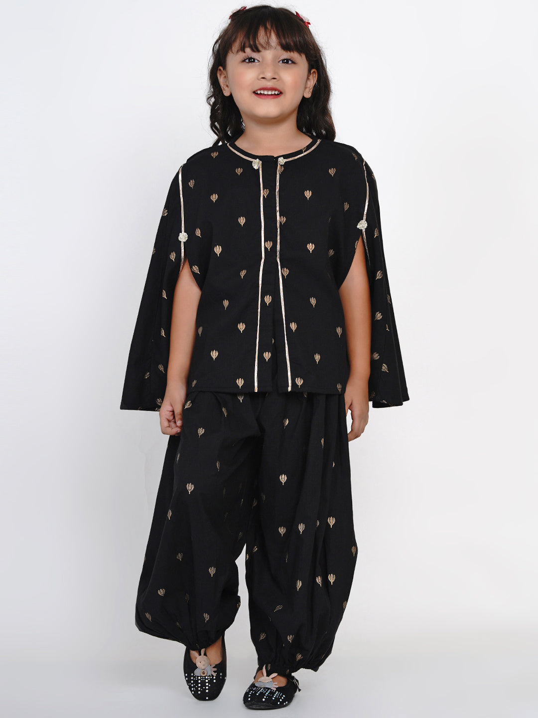 Girl's Black & Gold-Toned Self Design Tunic With Dhoti Pants