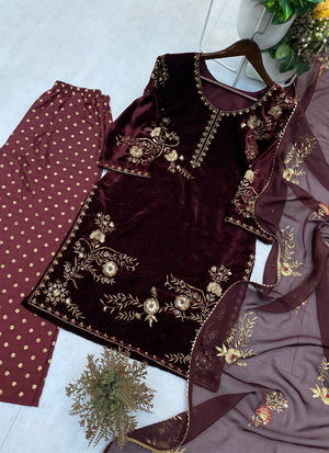 Color_Maroon