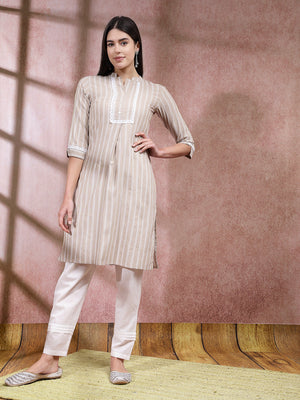 Color_Beige