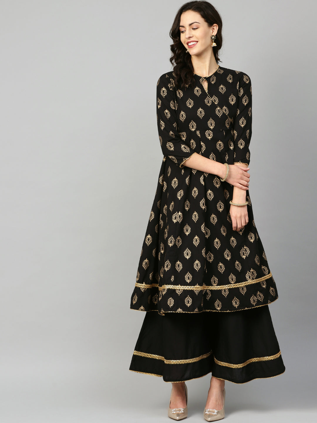 Women's Black And Golden Printed Kurta With Palazzos
