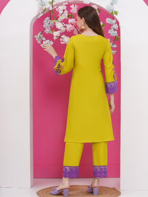 Color_yellow