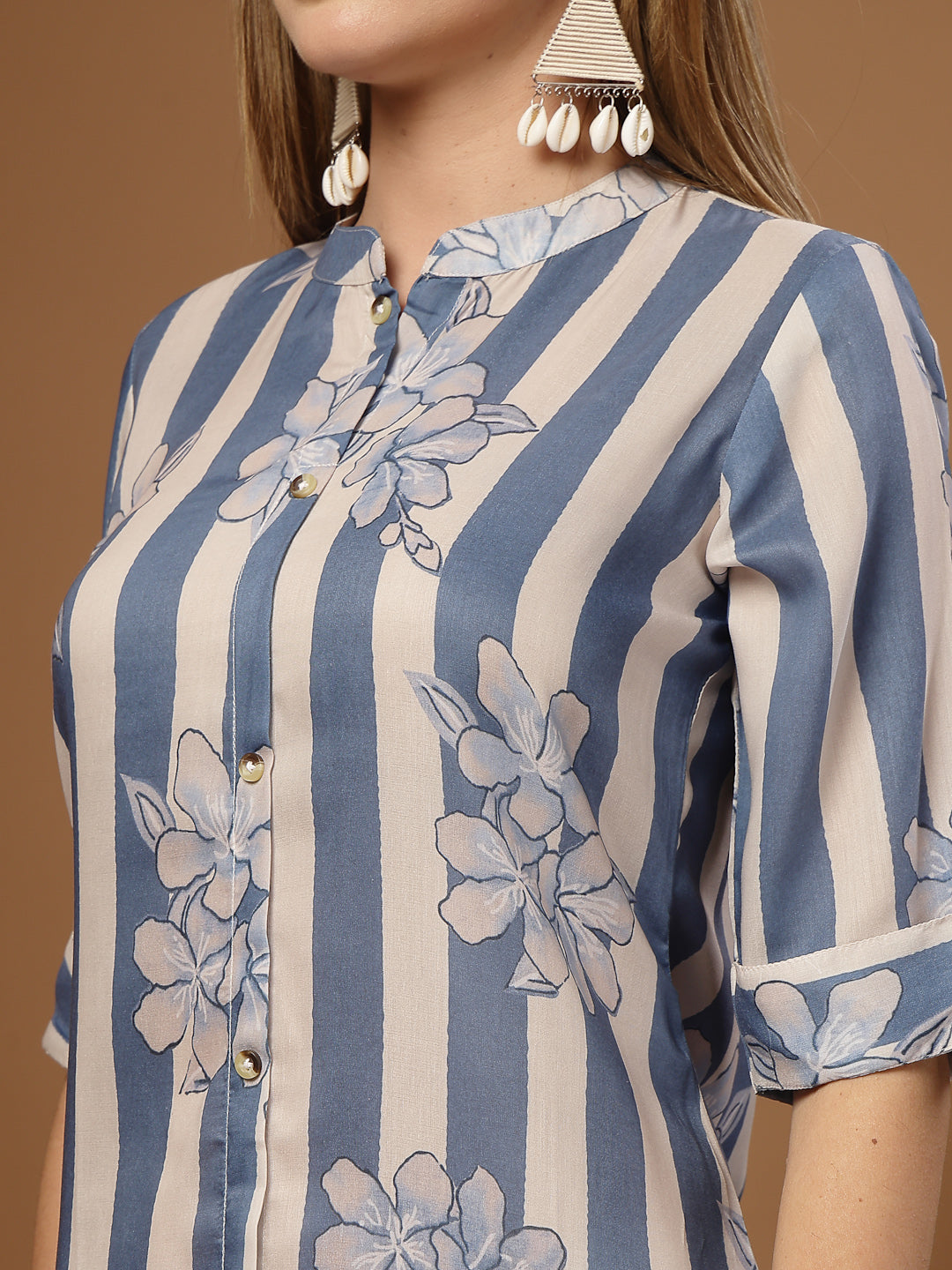 Women's Blue Floral & Striped Printed Poly Rayon A-Line Kurta
