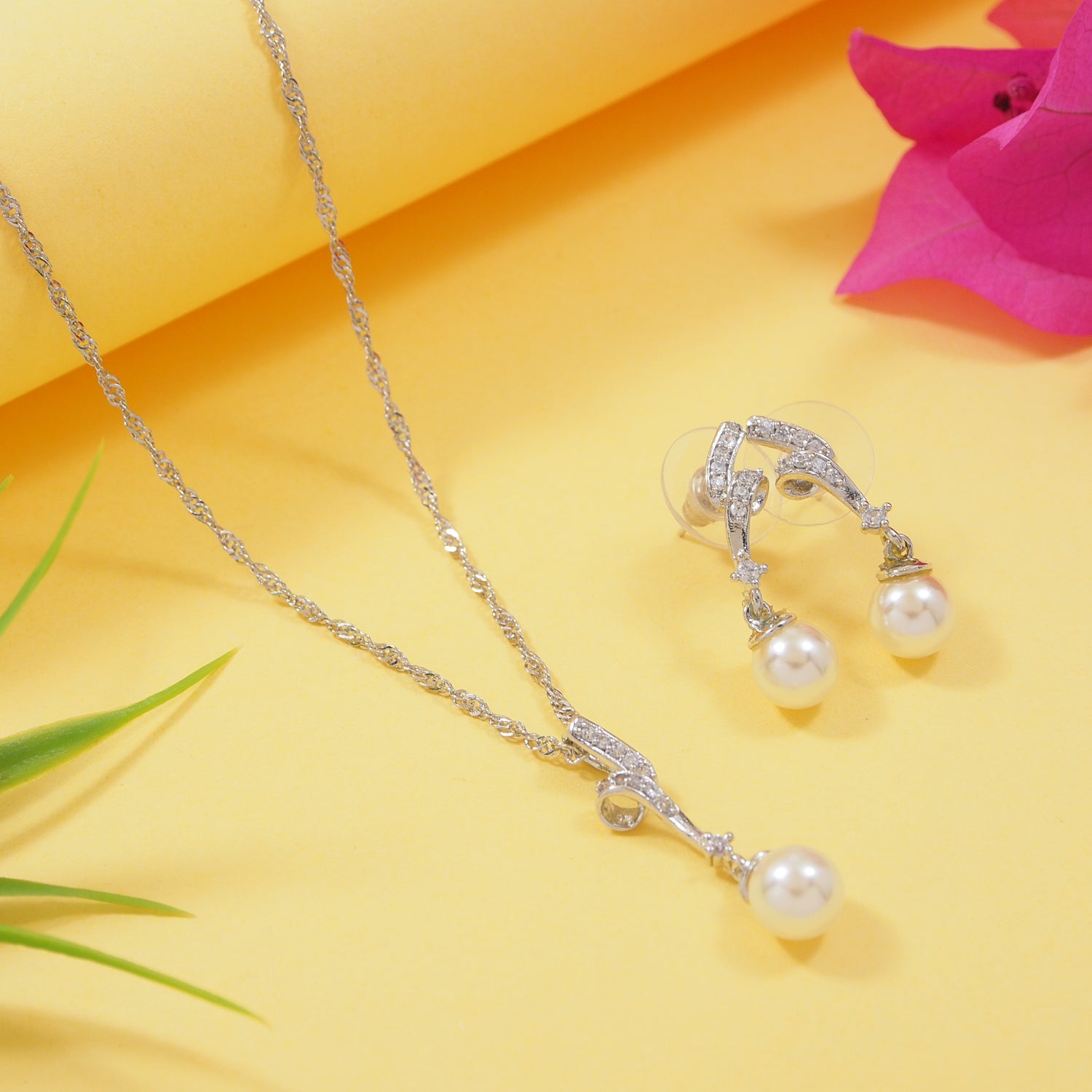Color_Silver