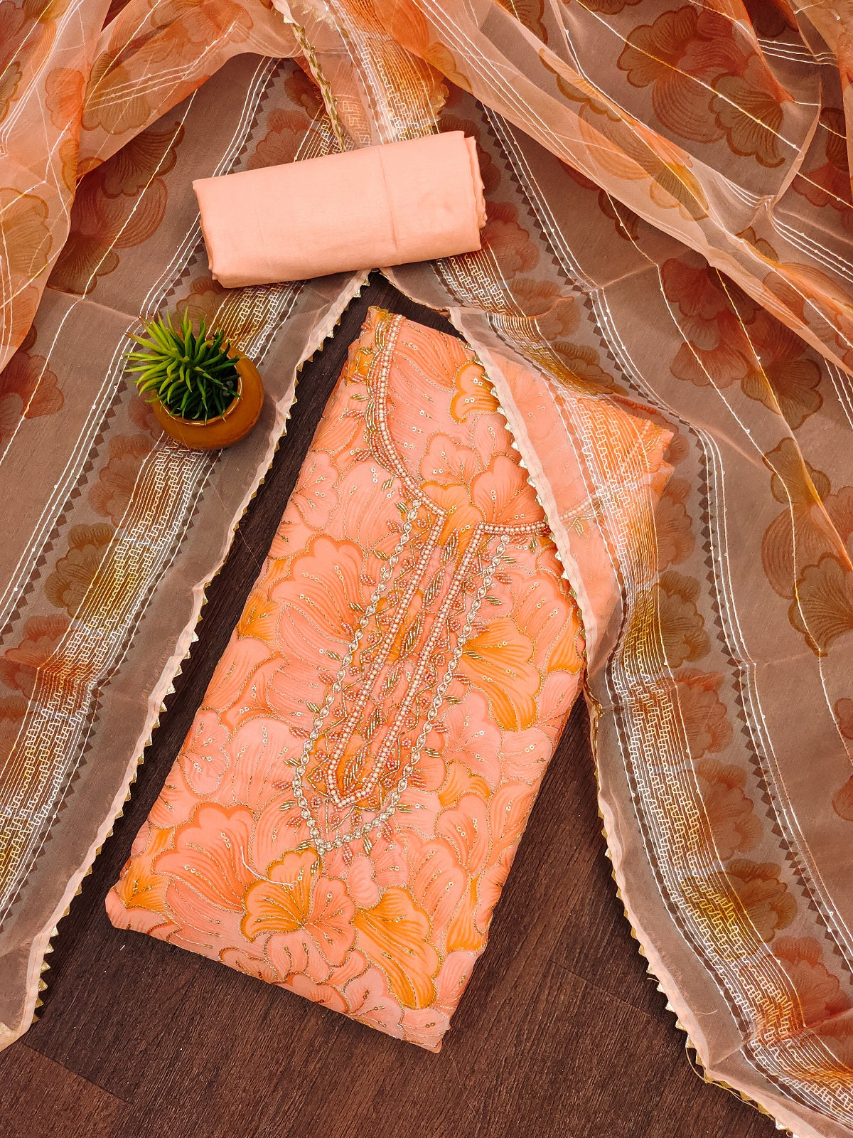 Color_Peach