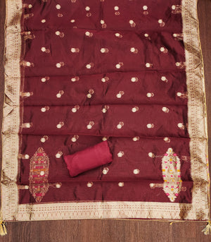 Color_Maroon