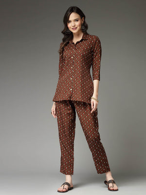 Color_Brown