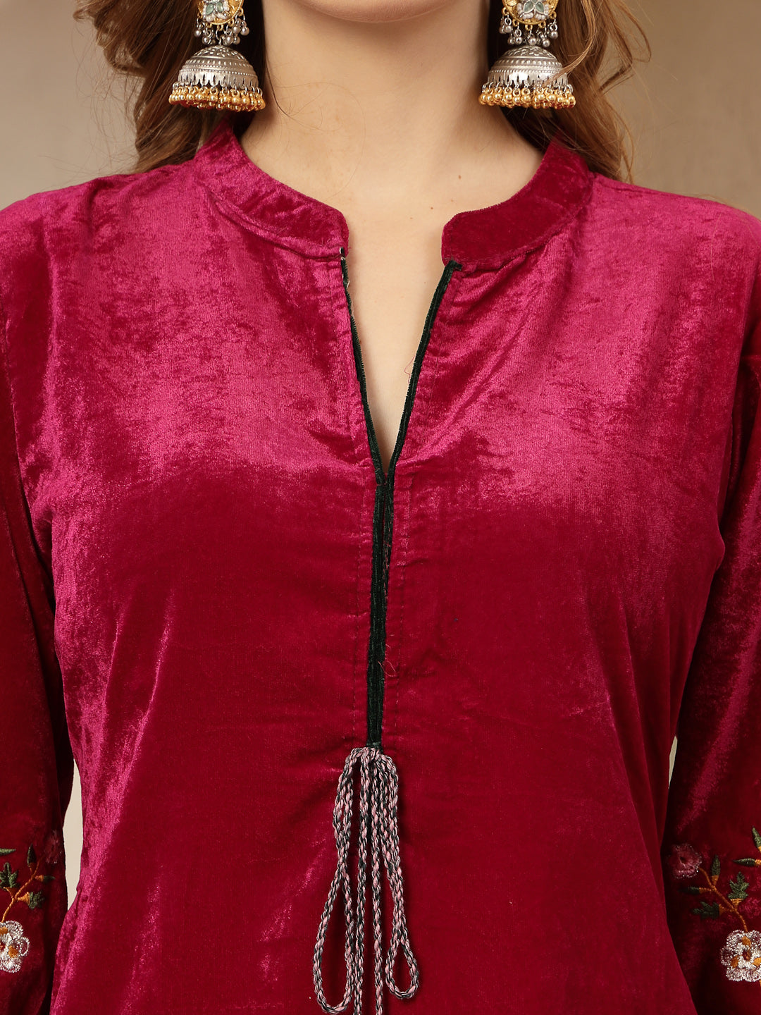 Women's Magenta Solid & Embroidered Velvet Co-Ord Set