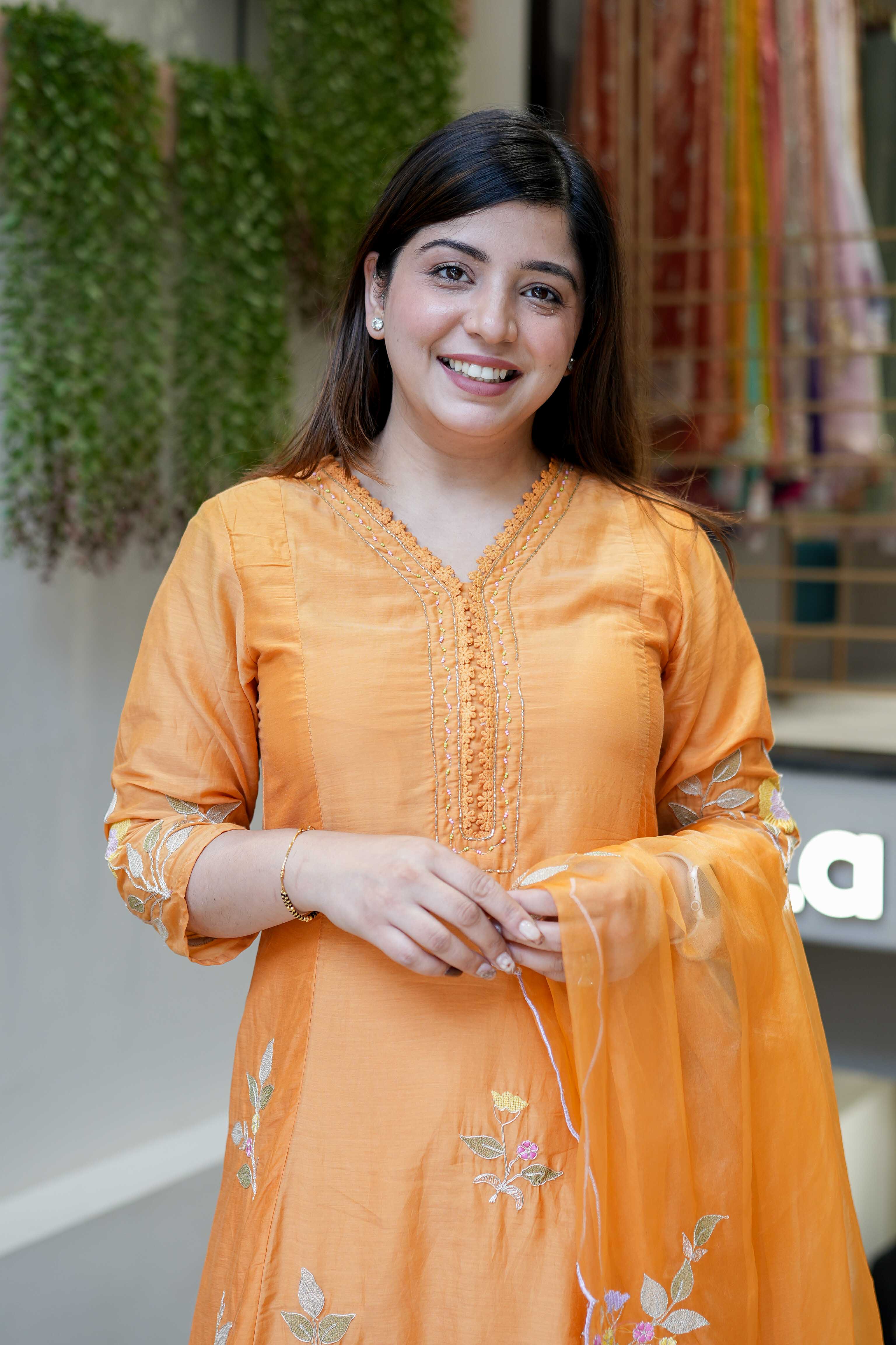 Color_Orange