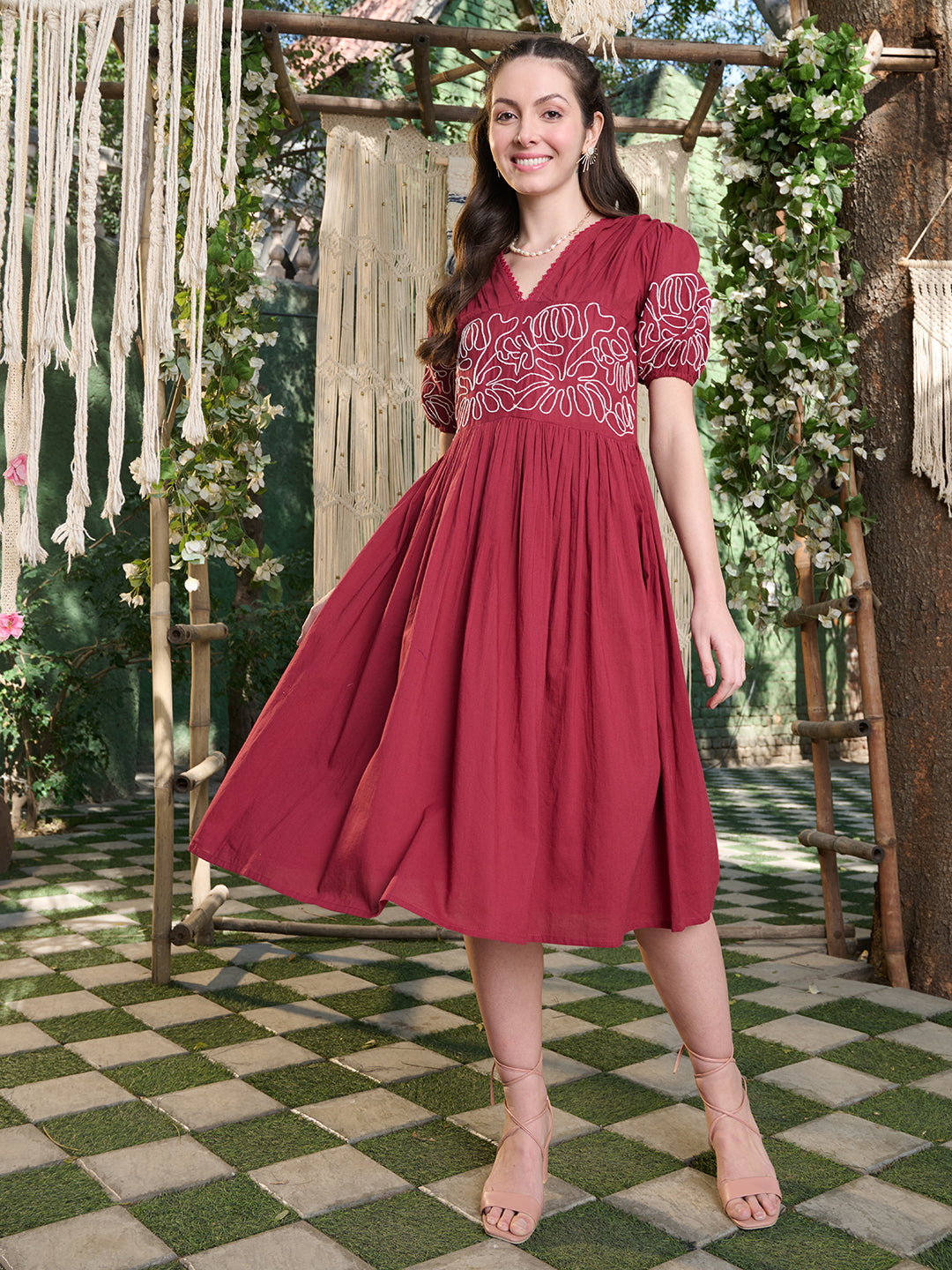 Color_Maroon