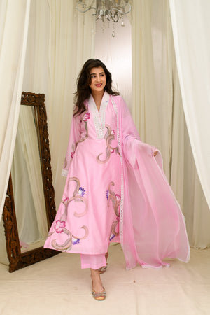 Color_Pink