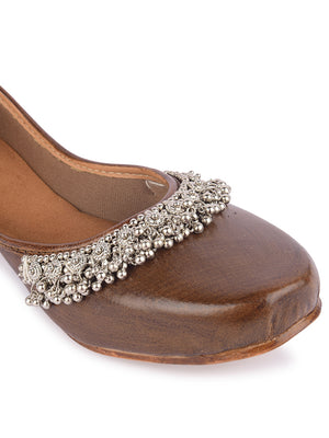 Color_Brown