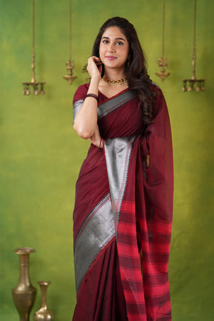 Color_Maroon