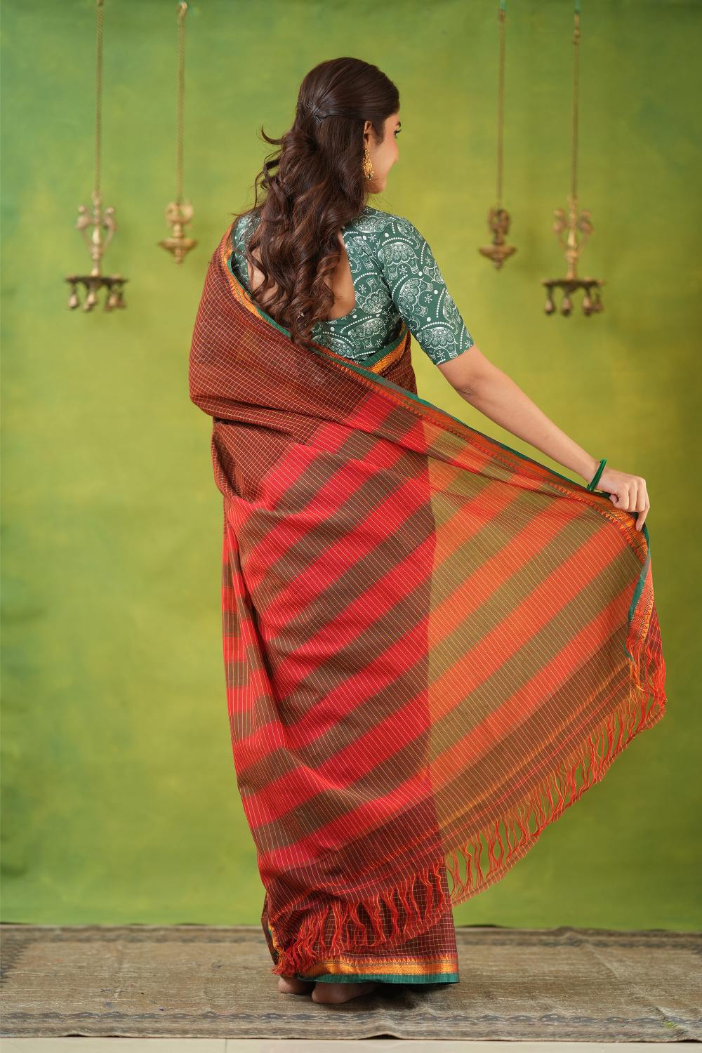 Color_Brown