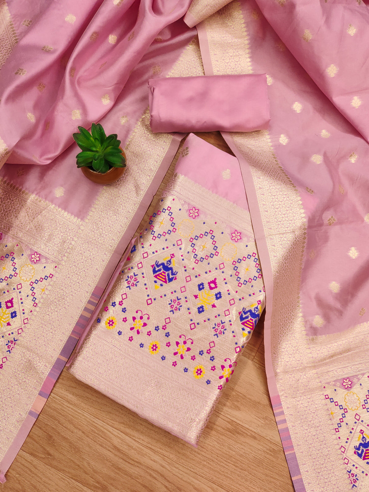 Color_Pink