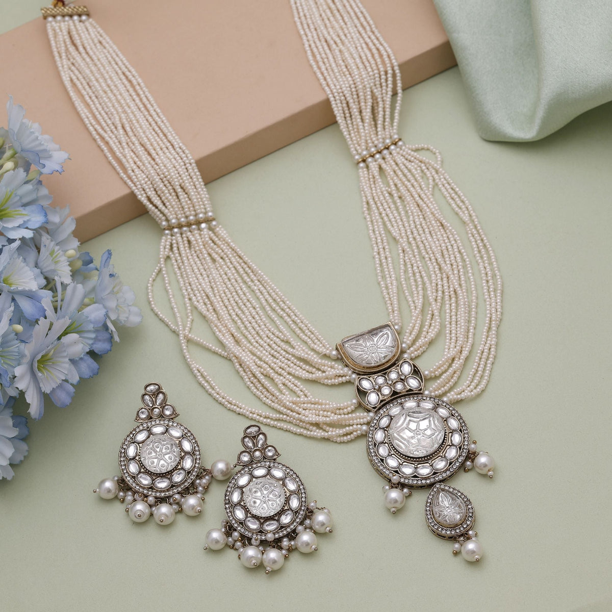 Color_White
