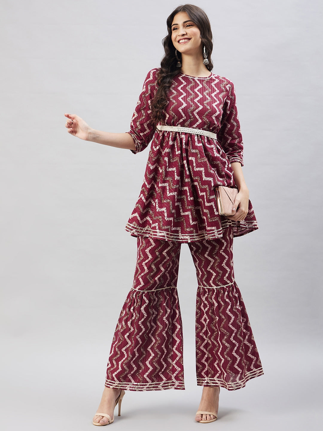 Color_Maroon