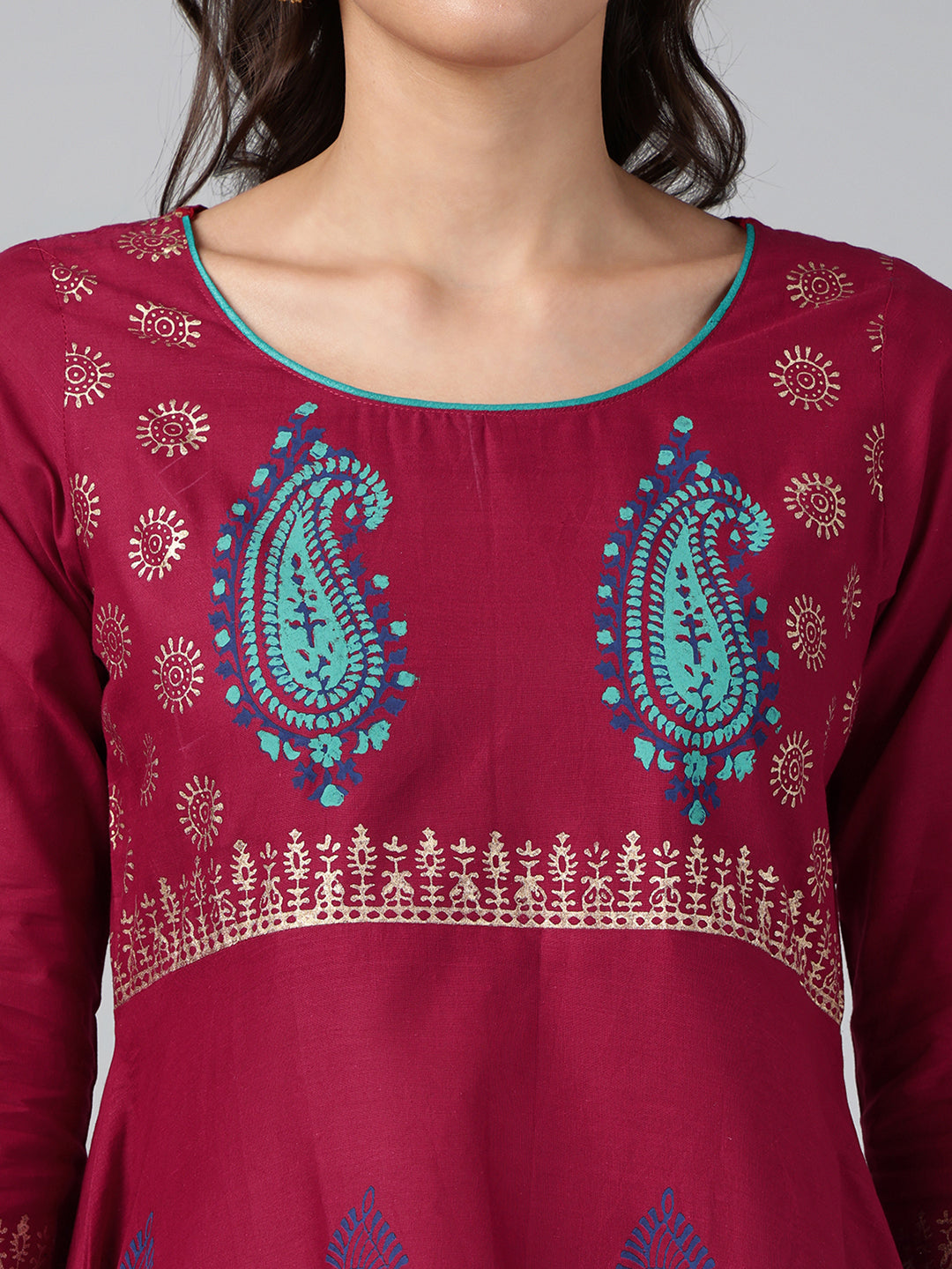 Color_Maroon