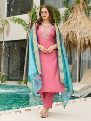 Color_Pink