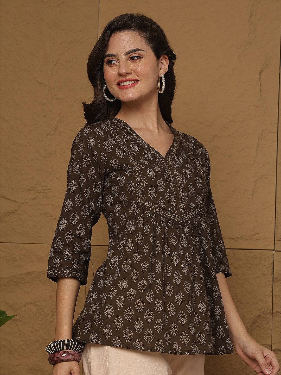 Color_Brown