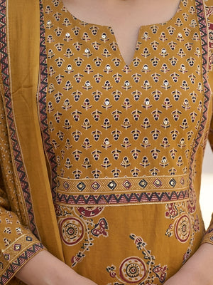 Color_Mustard
