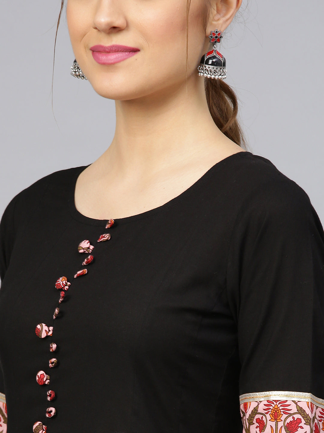 Color_Black