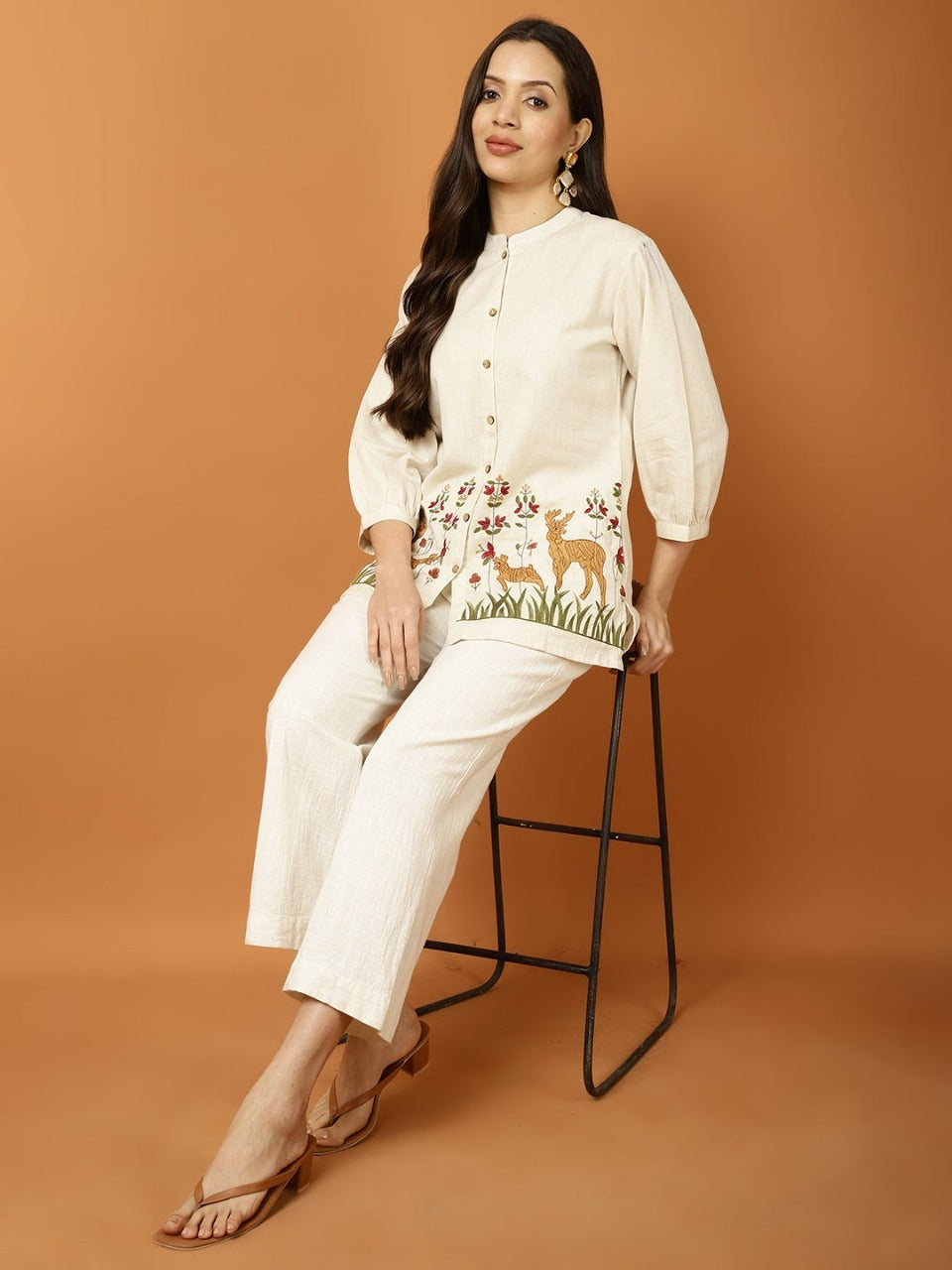 Women's Off White Cotton Flex Co-Ord Set with Deer Embroidery