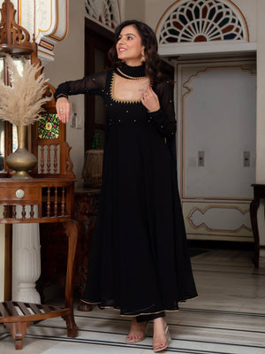 Color_Black