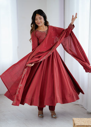 Color_Maroon