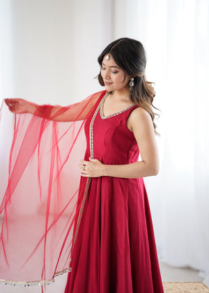 Color_Maroon