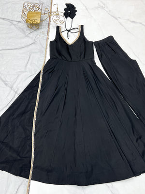 Color_Black