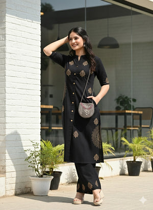 Color_Black