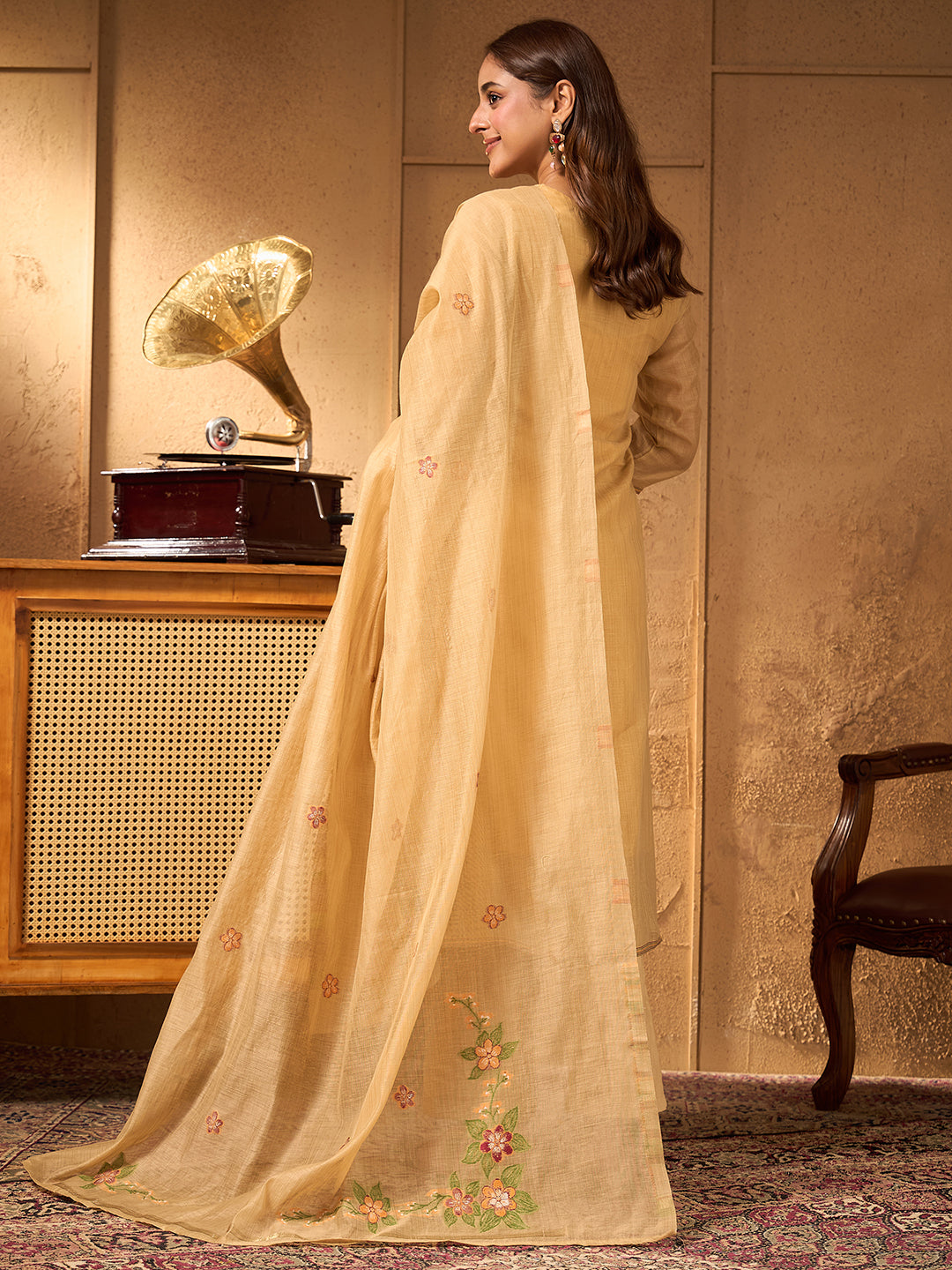 Color_Beige