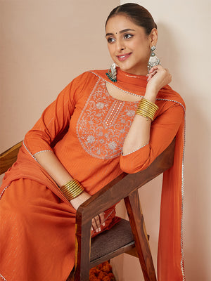 Color_Orange