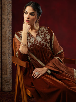 Color_Brown