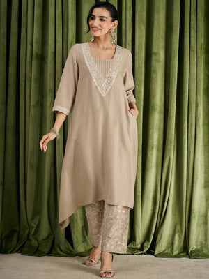 Color_Beige