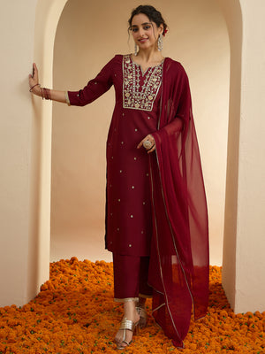 Color_Maroon