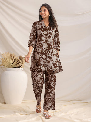 Color_Brown