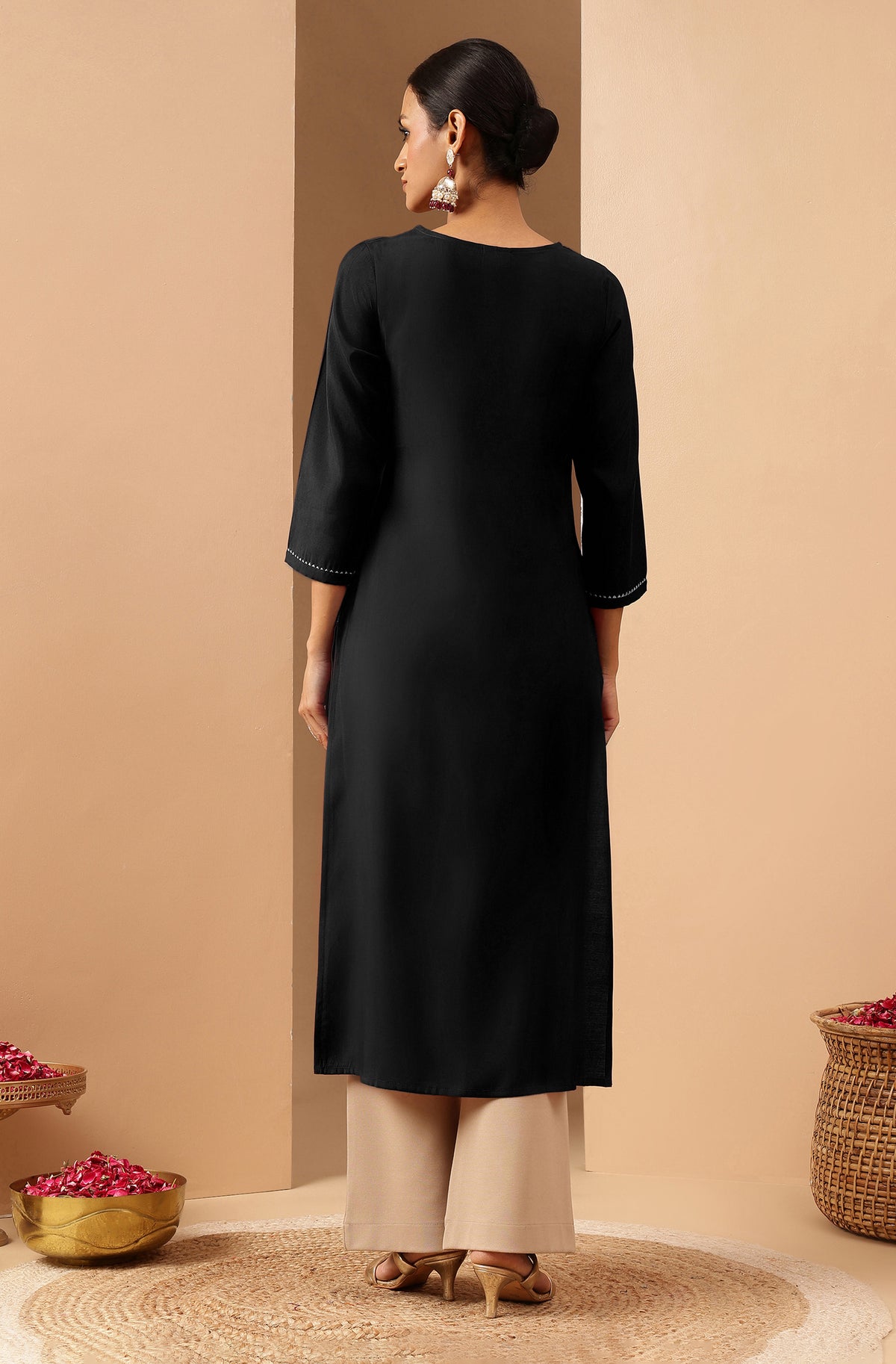 Color_Black
