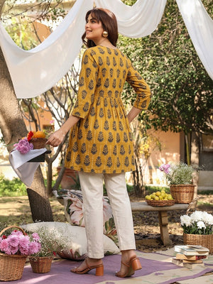 Color_Mustard