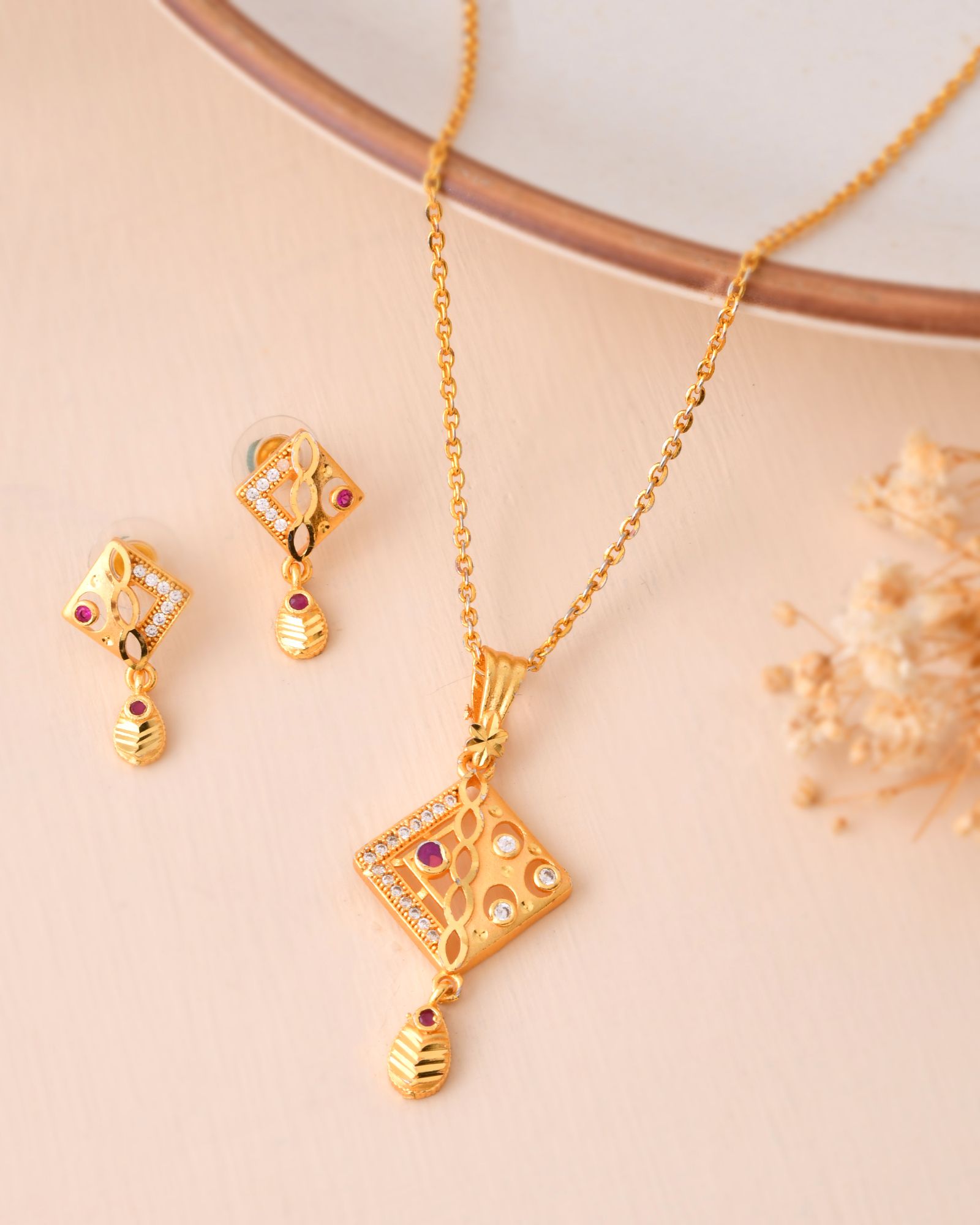 Color_Gold