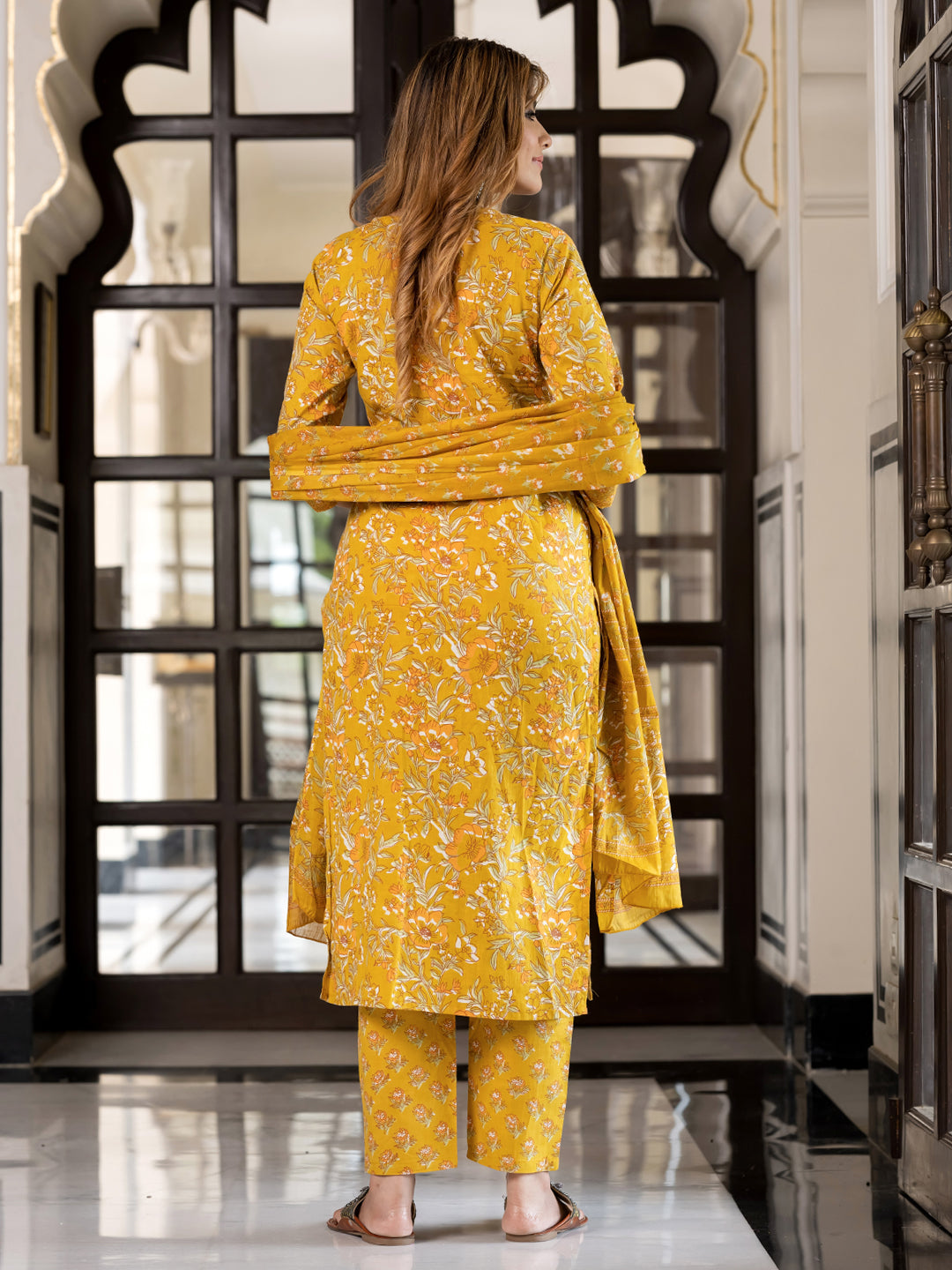 Color_Yellow