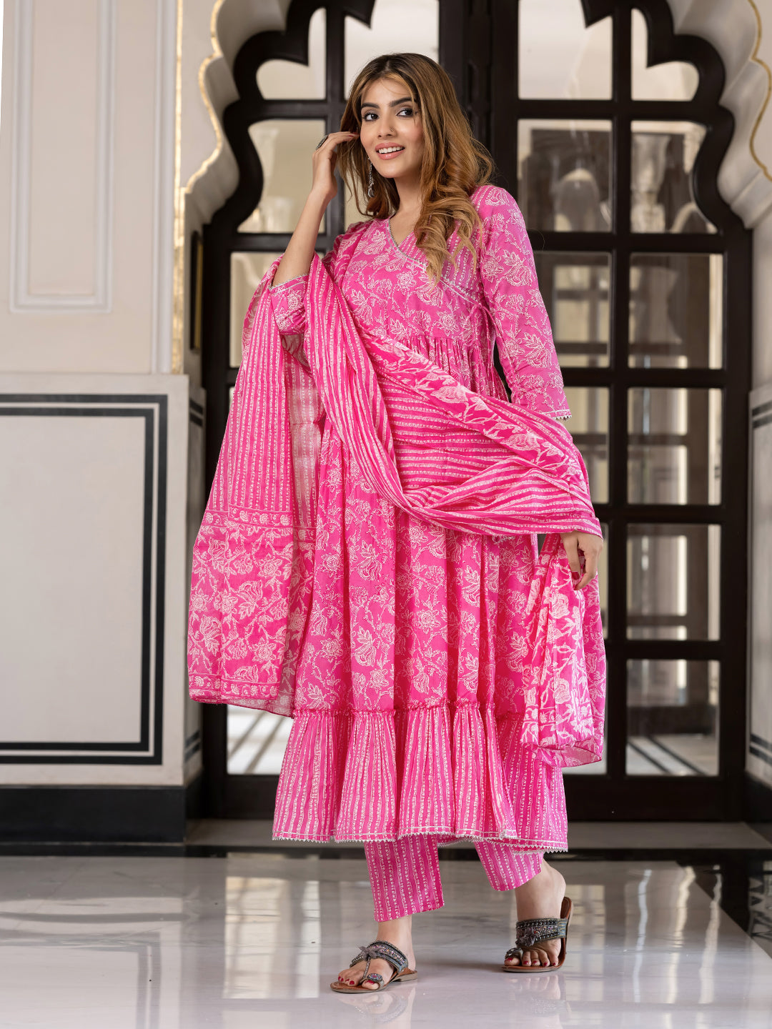 Color_Pink