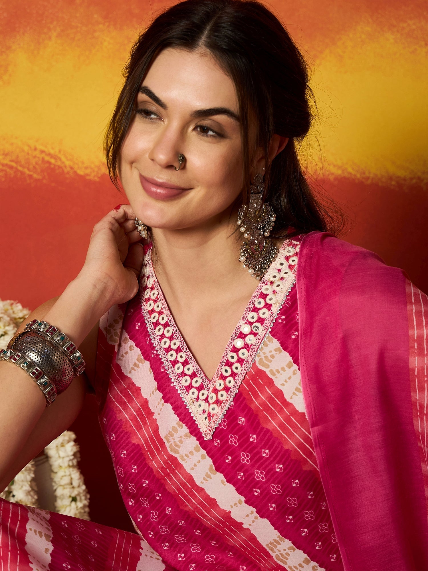 Women's Pink Leheriya Printed Cotton Straight Kurta Pant Dupatta Set