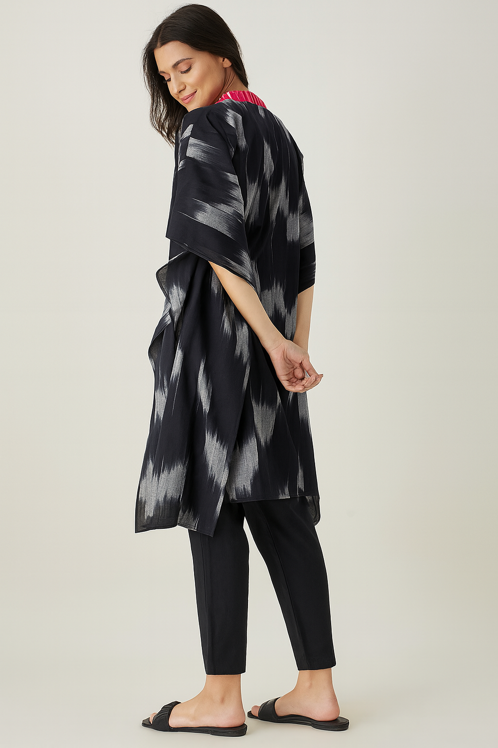 Color_Black