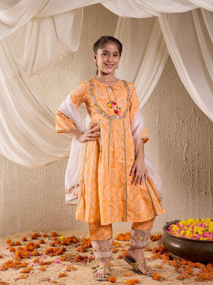 Color_Orange