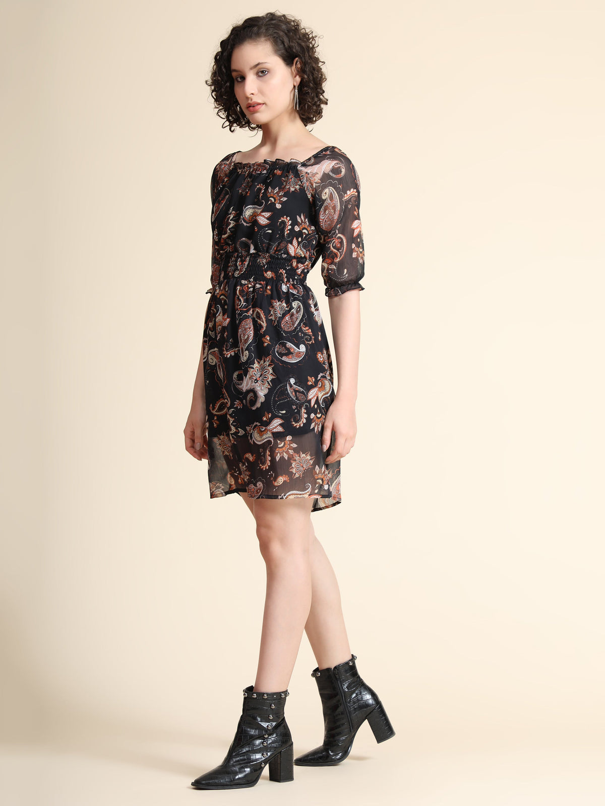 Color_Black