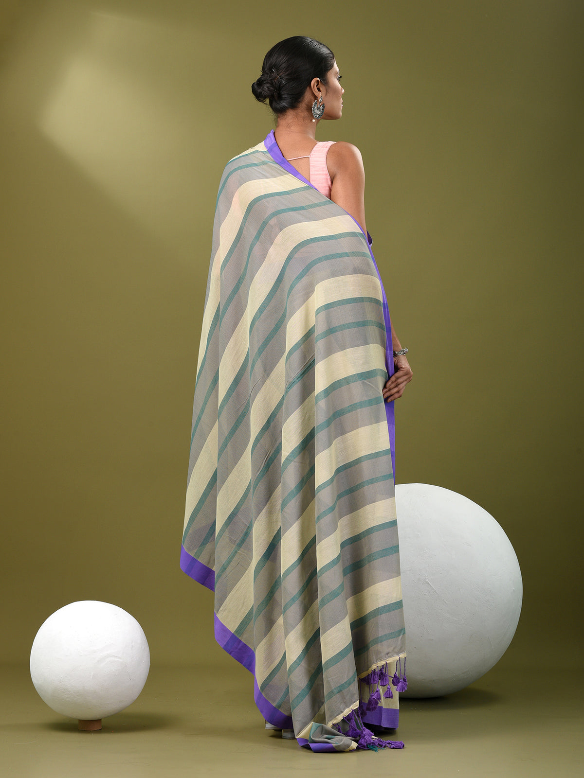 Color_Beige