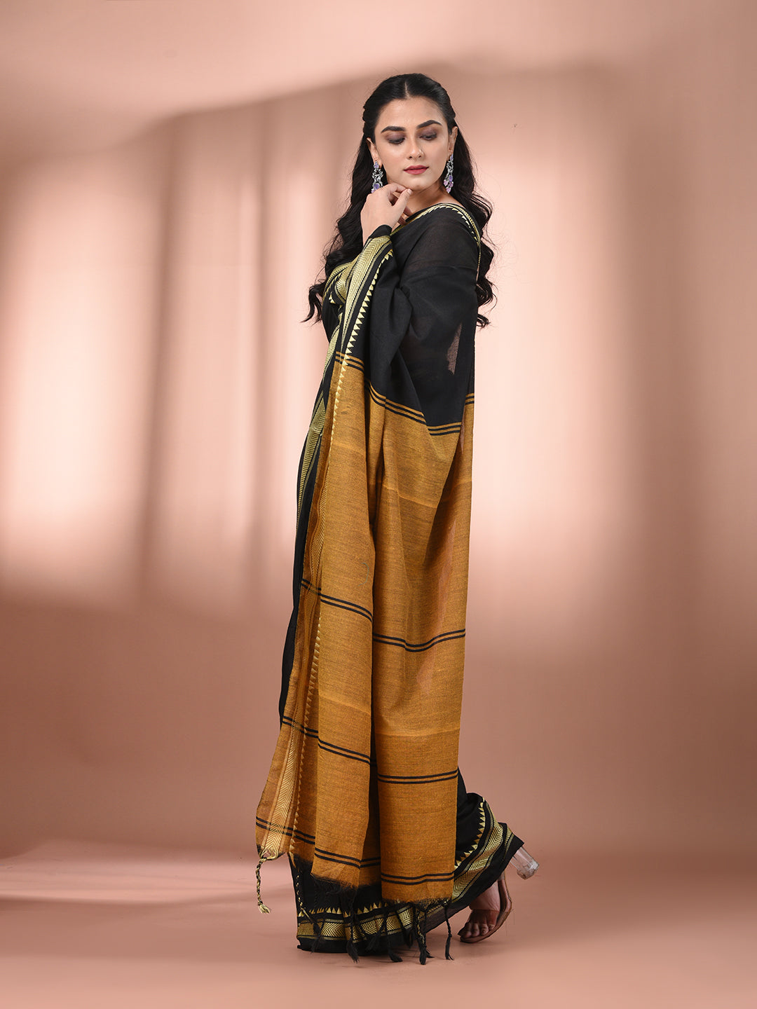 Color_Black