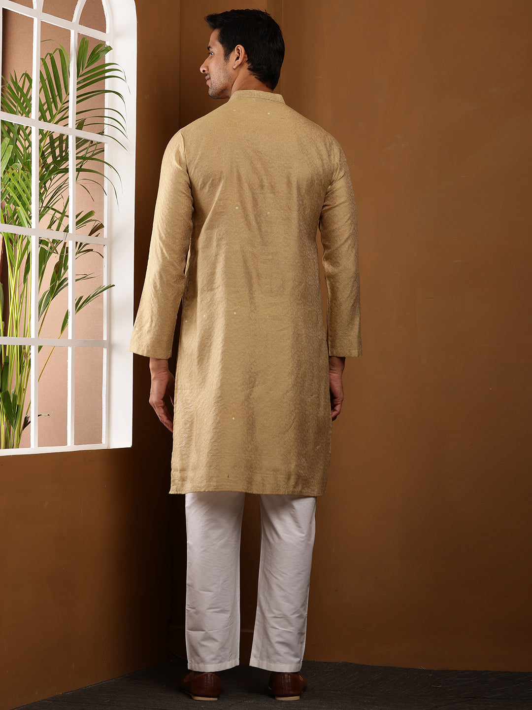 Color_Beige